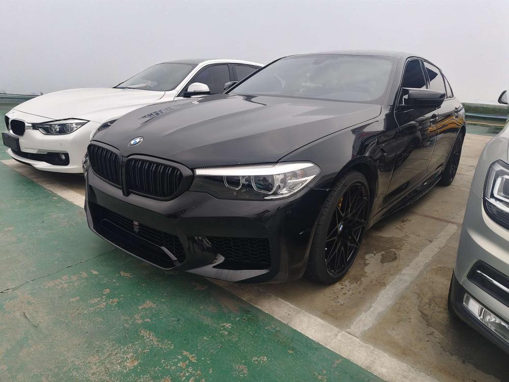 BMW BMW 5-Series