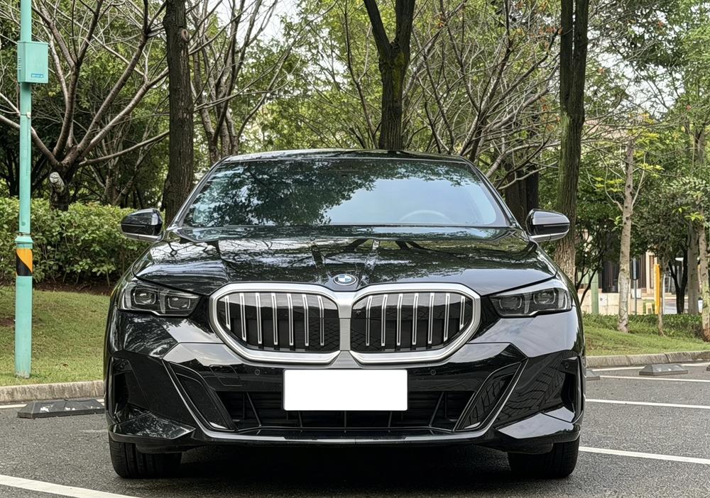 BMW BMW 5-Series
