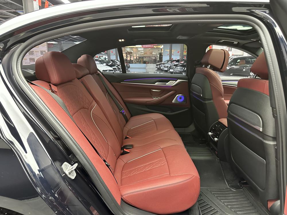 BMW BMW 5-Series