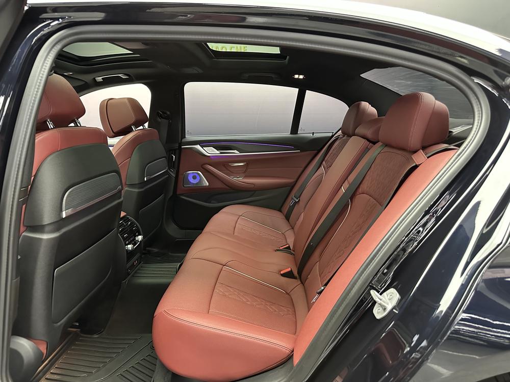 BMW BMW 5-Series