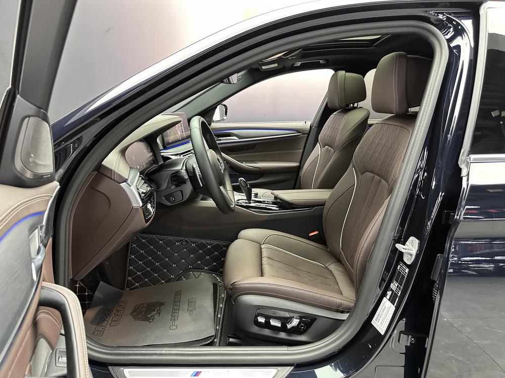 BMW BMW 5-Series