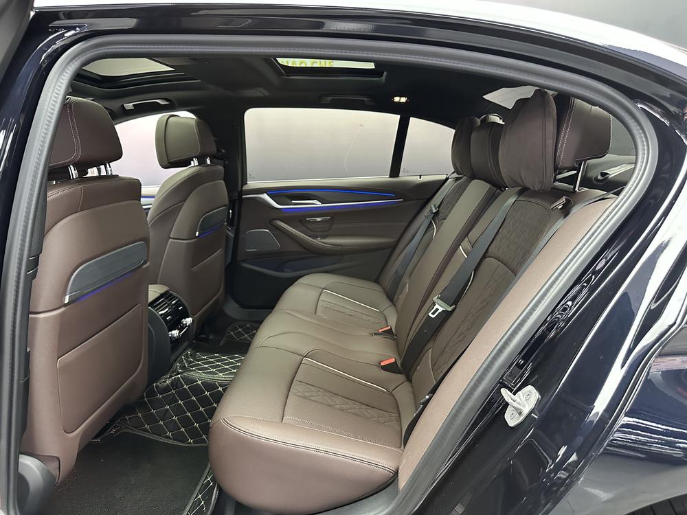 BMW BMW 5-Series