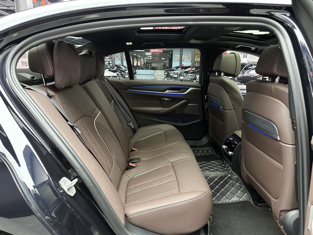 BMW BMW 5-Series
