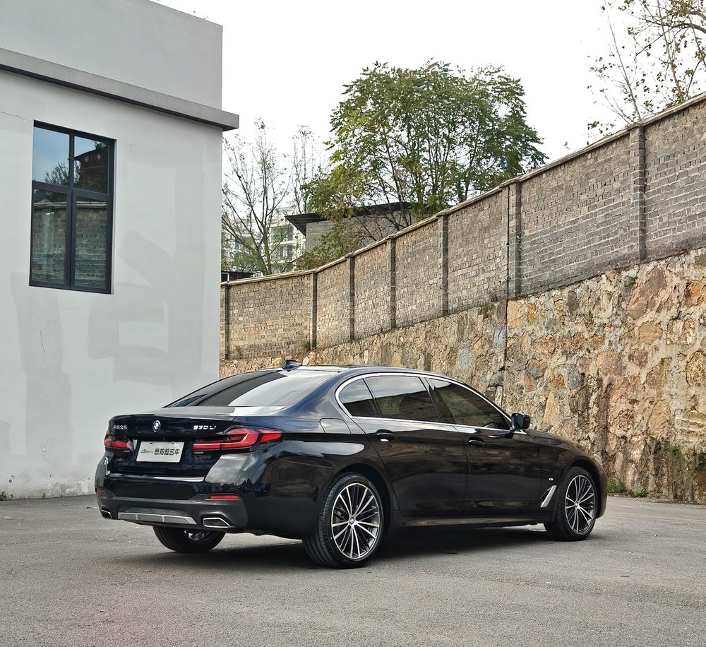 BMW BMW 5-Series