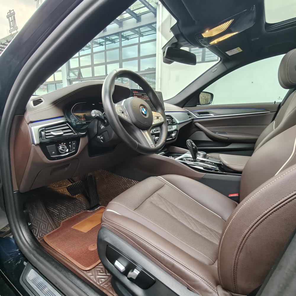 BMW BMW 5-Series