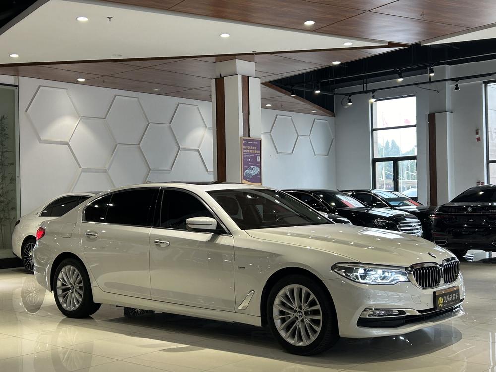 BMW BMW 5-Series
