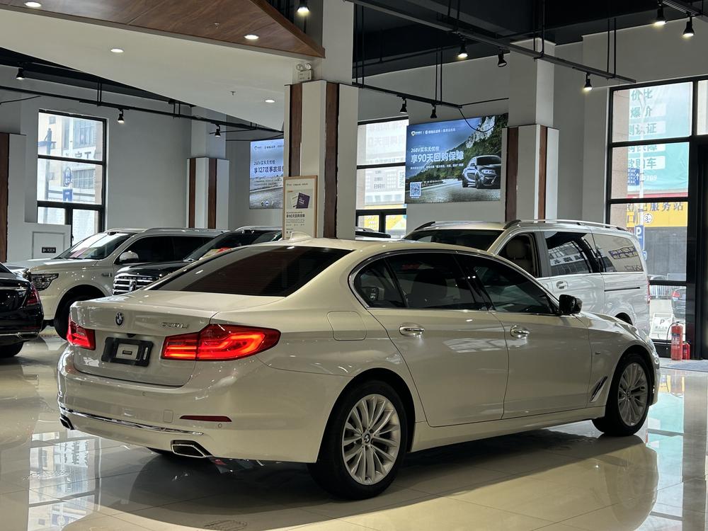 BMW BMW 5-Series