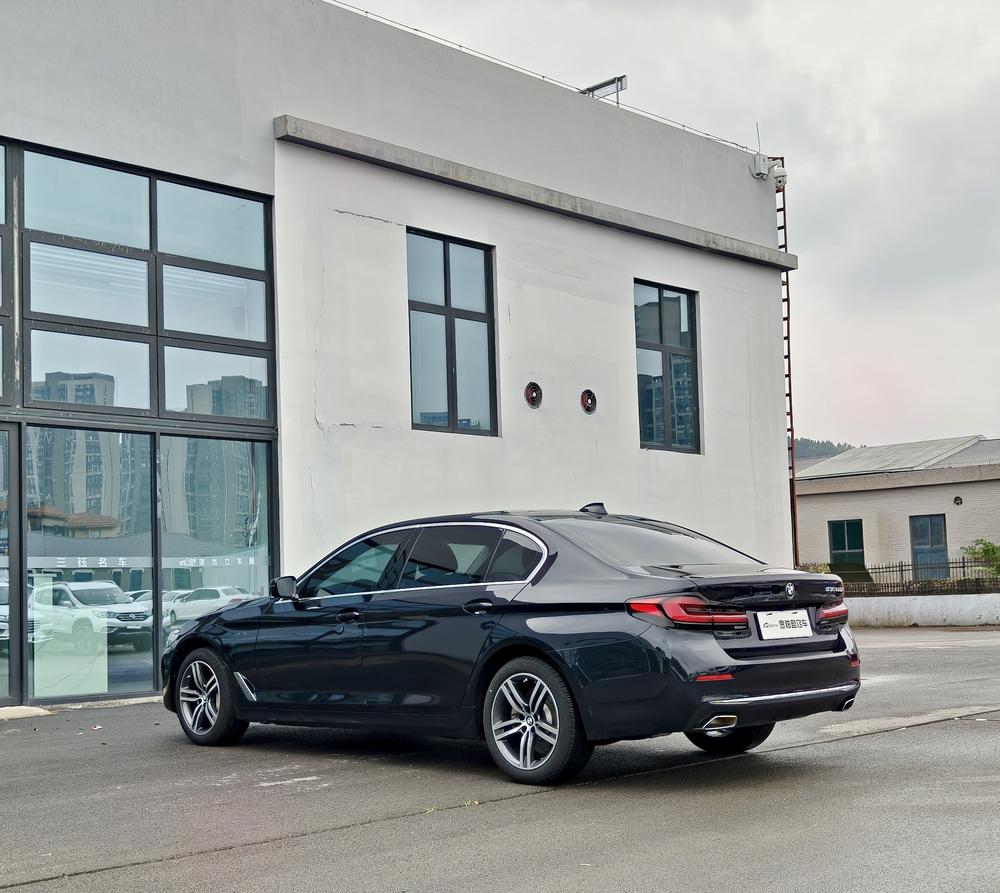 BMW BMW 5-Series
