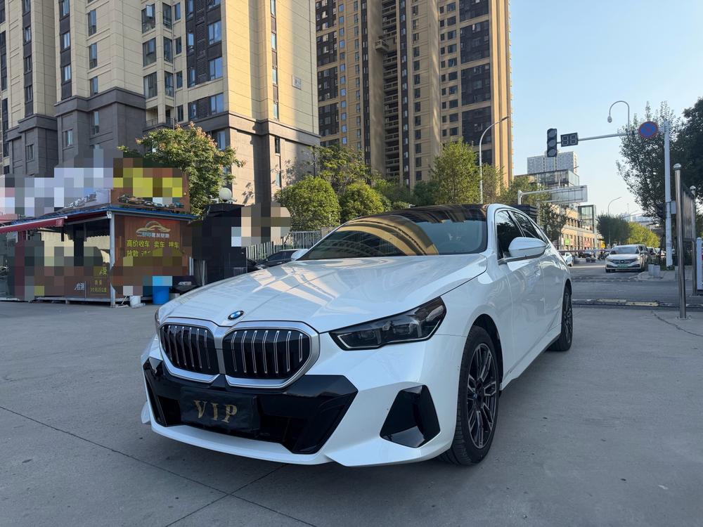 BMW BMW 5-Series