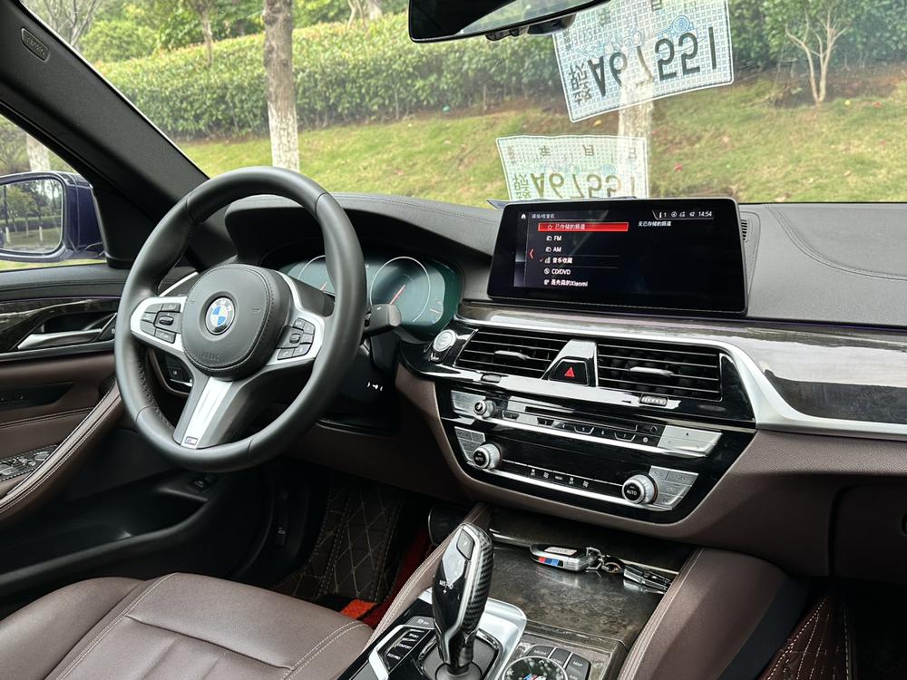 BMW BMW 5-Series