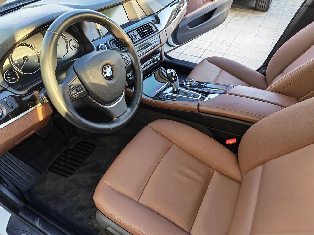 BMW BMW 5-Series