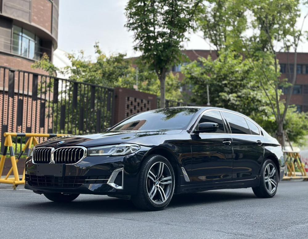 BMW BMW 5-Series