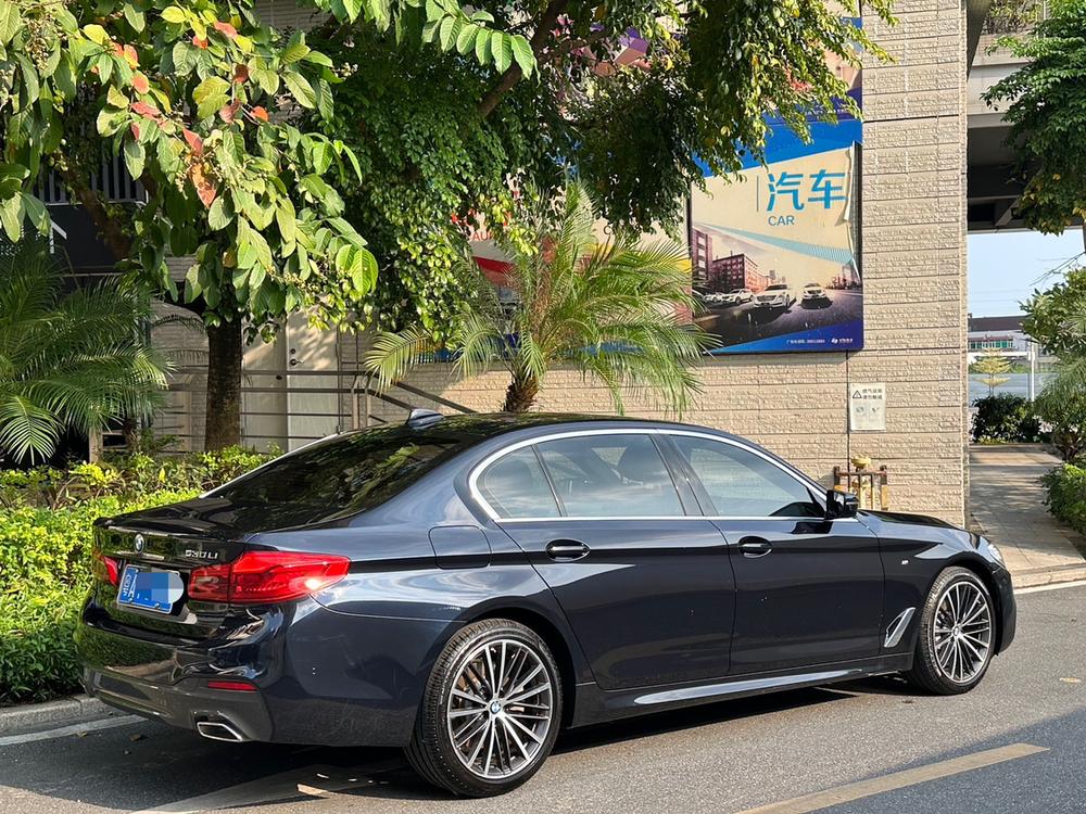BMW BMW 5-Series