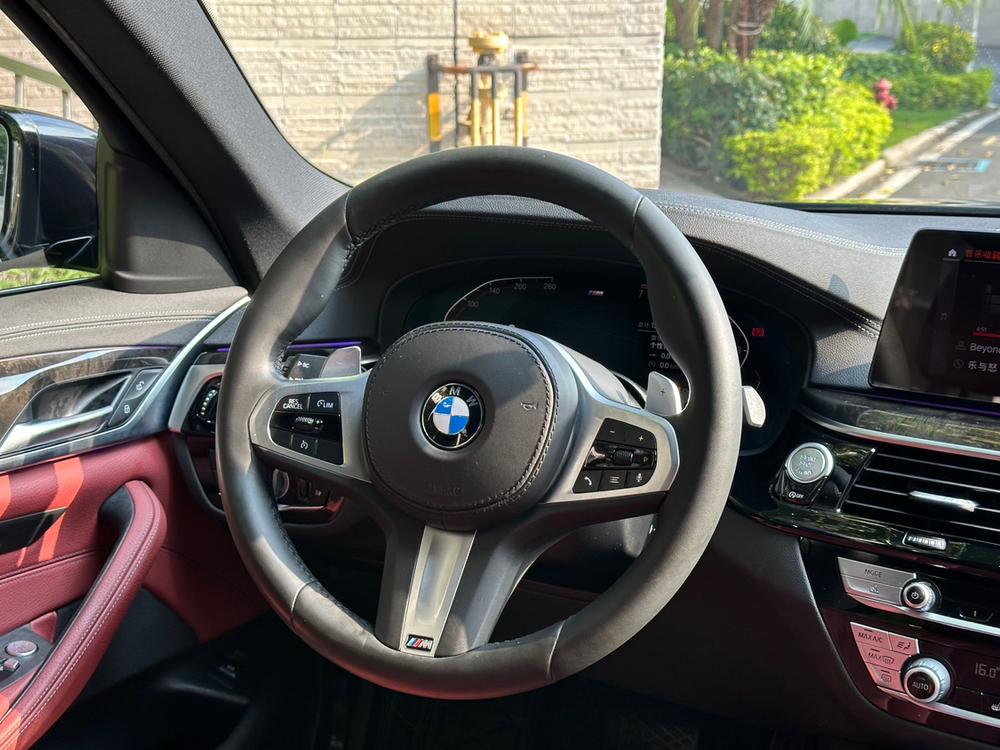 BMW BMW 5-Series