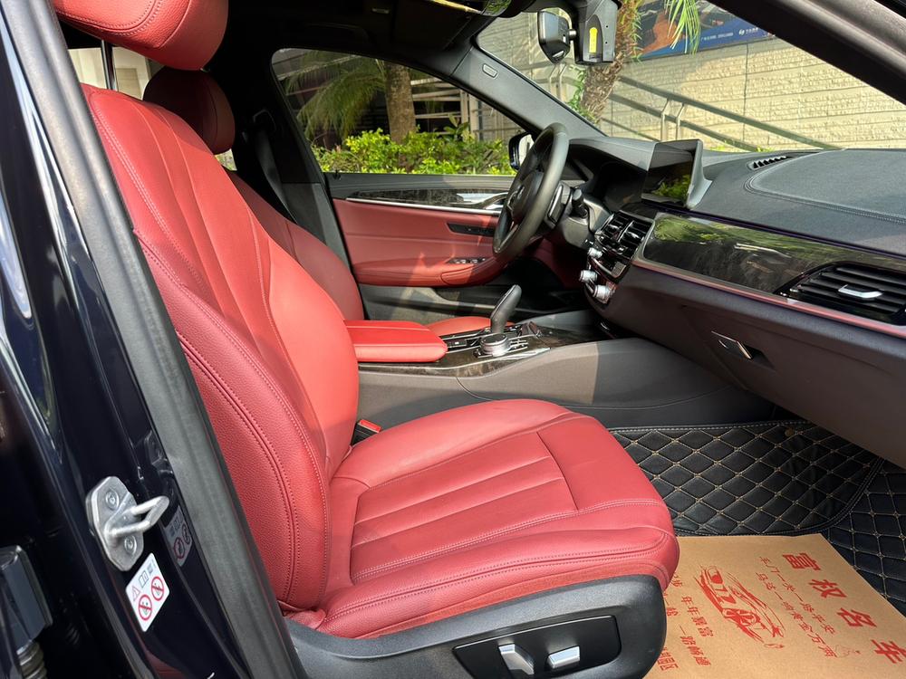 BMW BMW 5-Series
