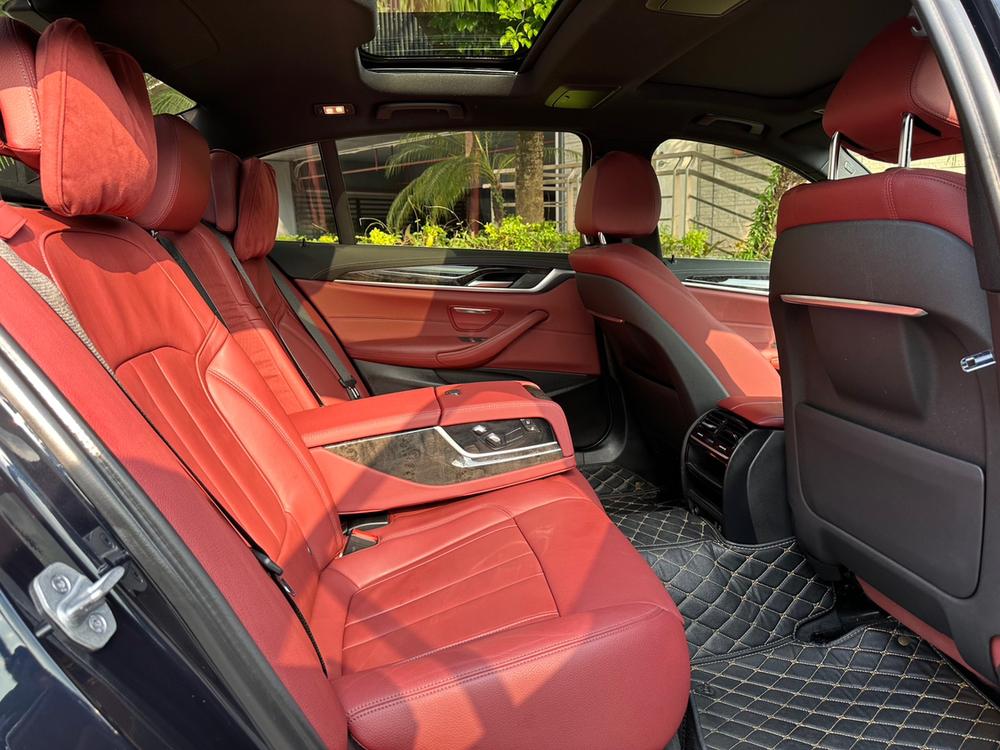 BMW BMW 5-Series