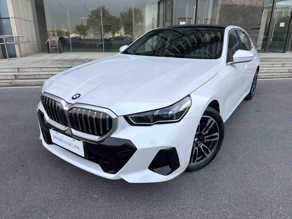 BMW BMW 5-Series
