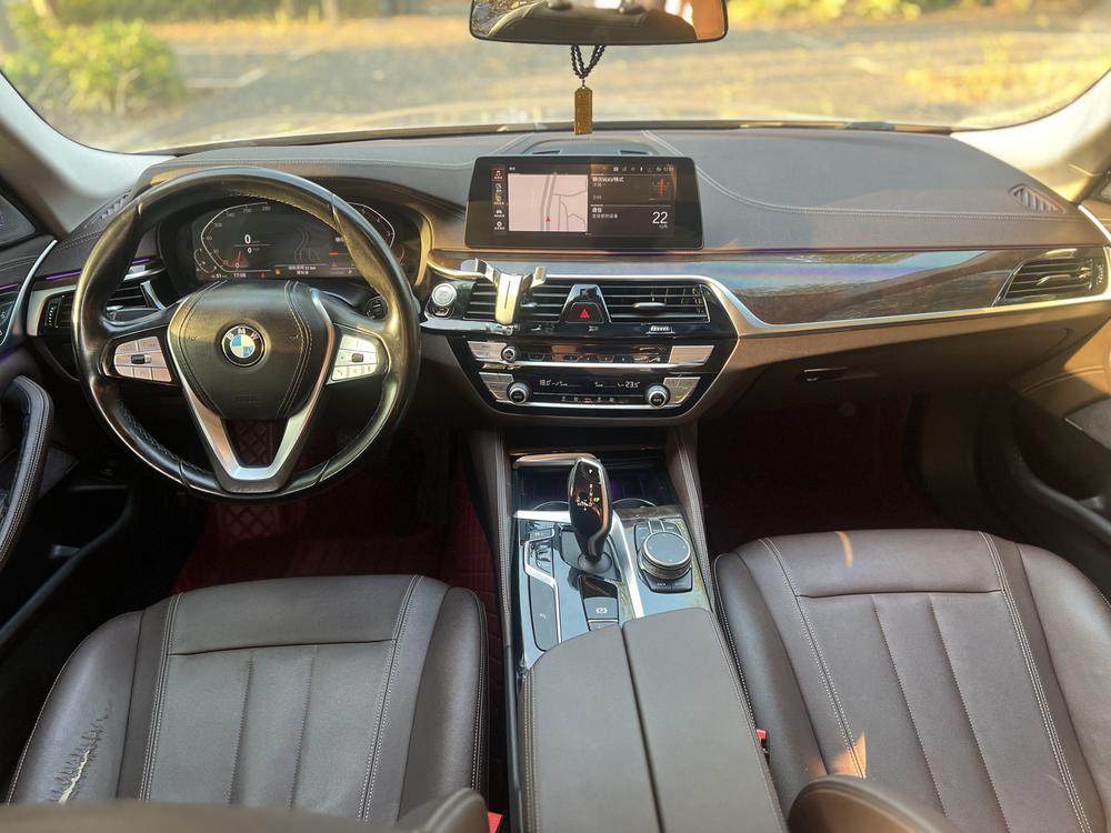BMW BMW 5-Series