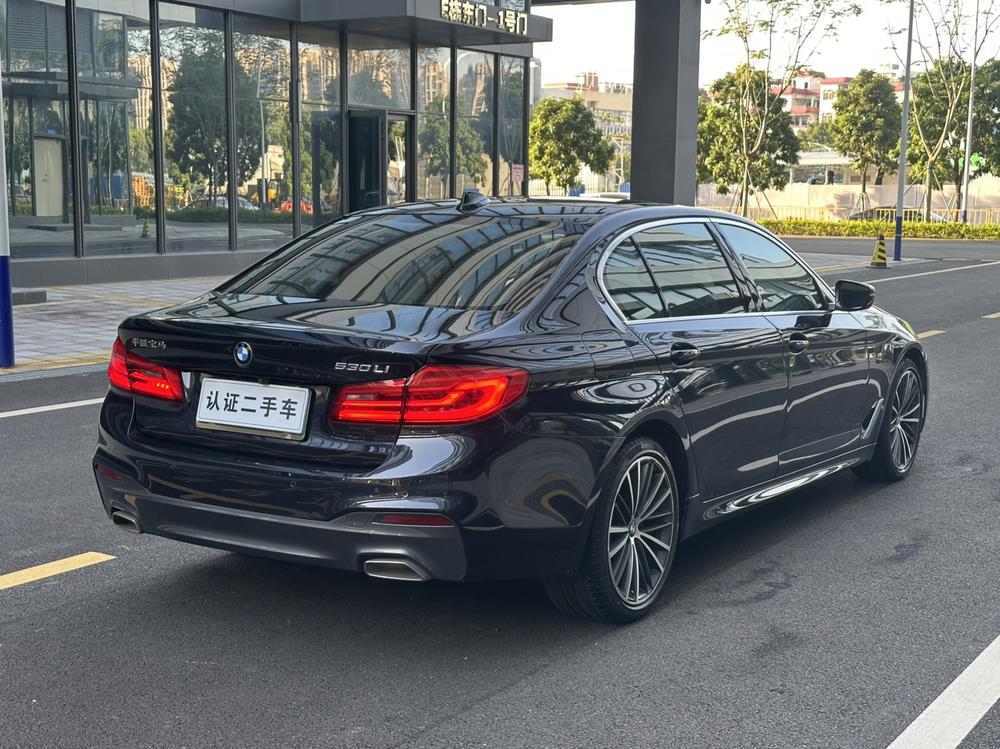 BMW BMW 5-Series