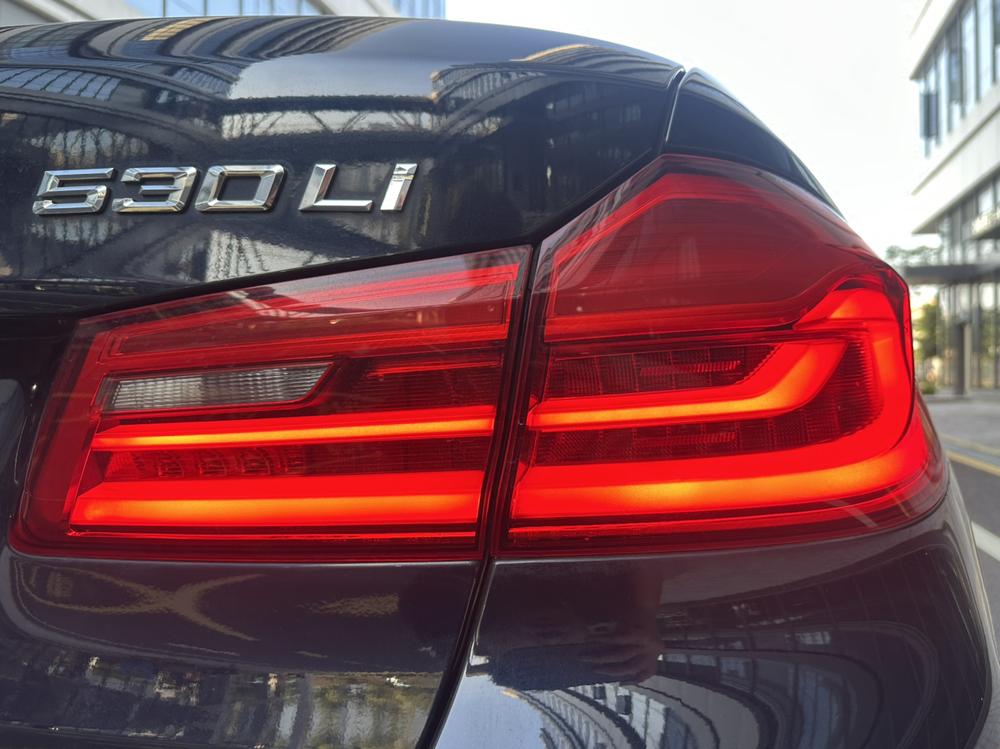 BMW BMW 5-Series