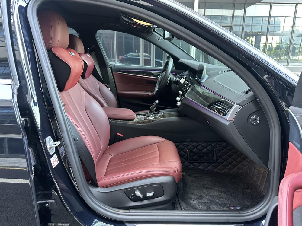 BMW BMW 5-Series