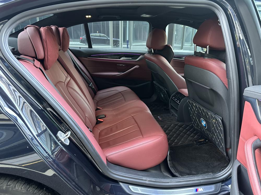 BMW BMW 5-Series