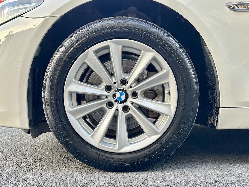 BMW BMW 5-Series
