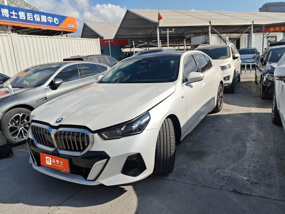BMW BMW 5-Series