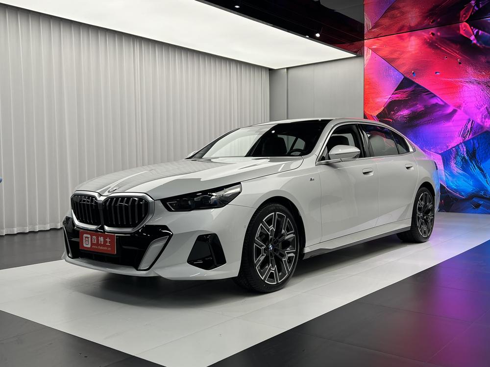 BMW BMW 5-Series