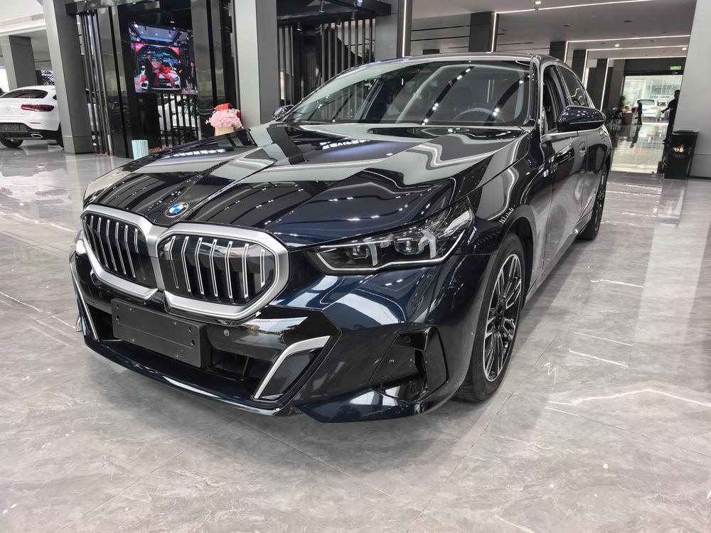 BMW BMW 5-Series