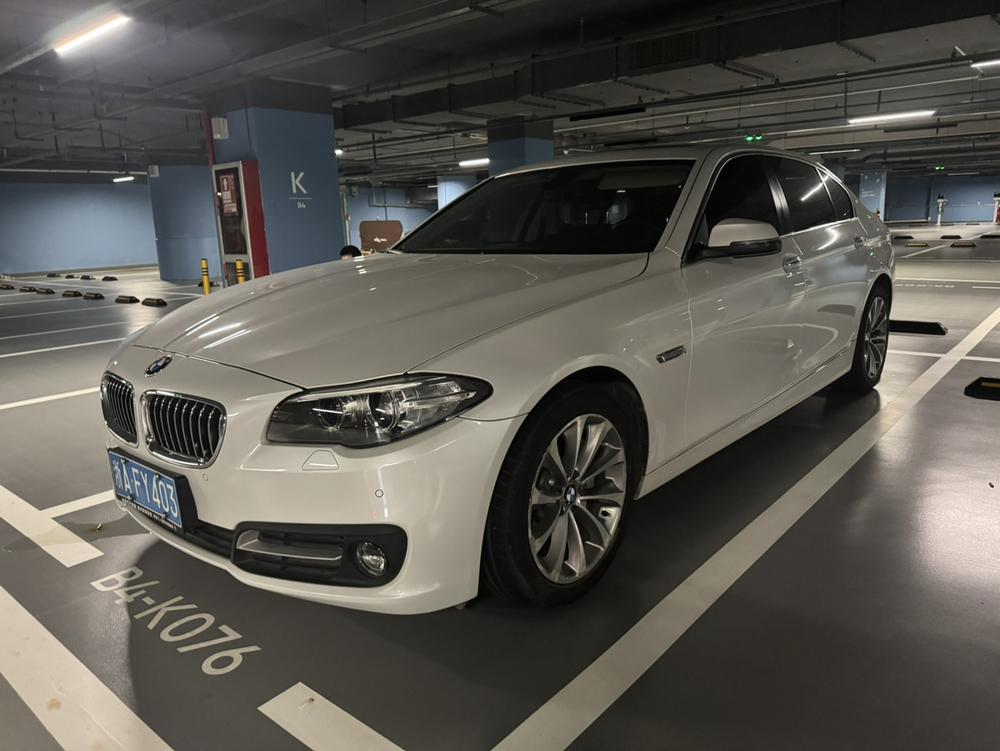 BMW BMW 5-Series