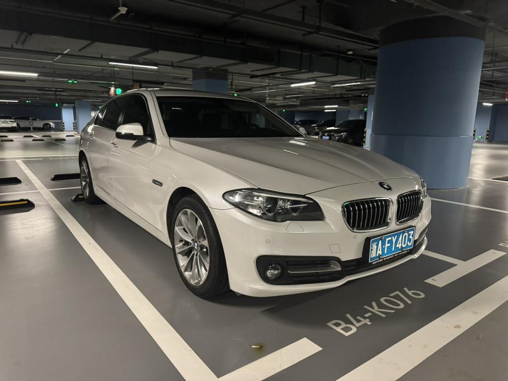 BMW BMW 5-Series