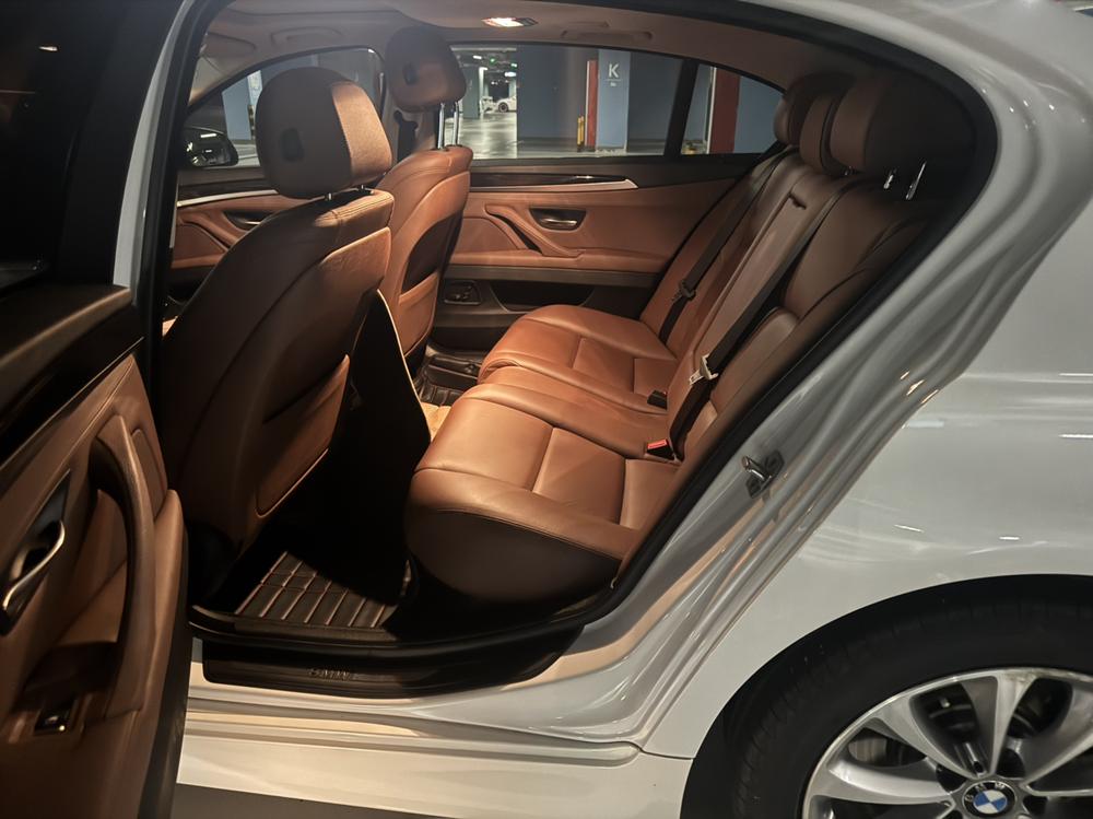 BMW BMW 5-Series