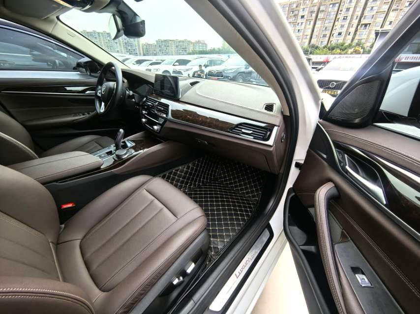 BMW BMW 5-Series