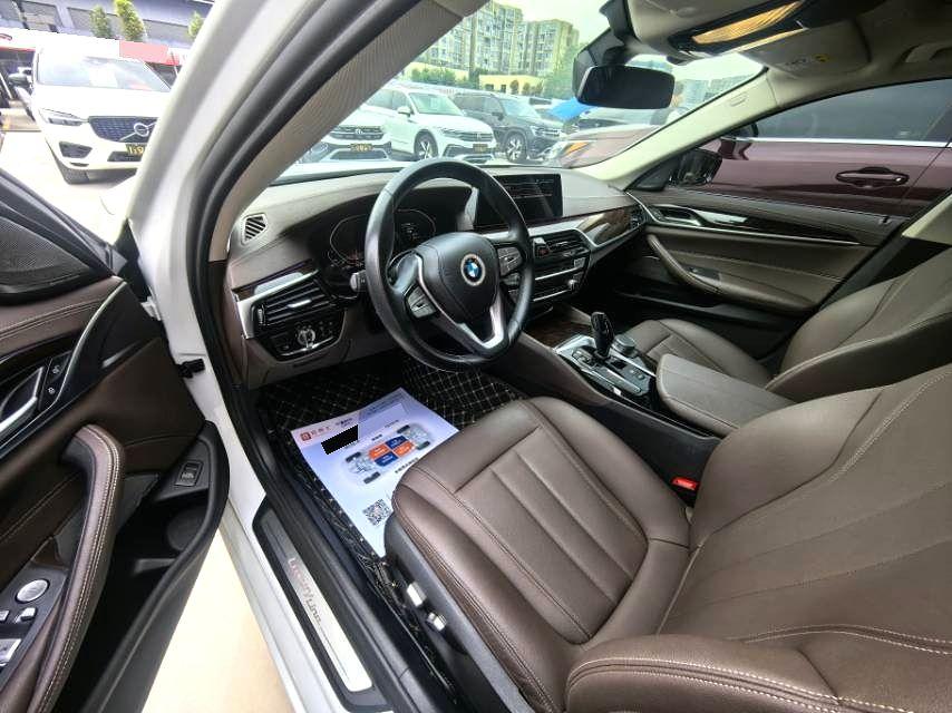 BMW BMW 5-Series