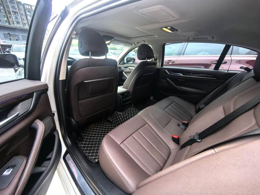 BMW BMW 5-Series