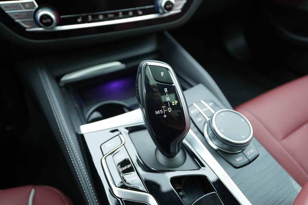 BMW BMW 5-Series