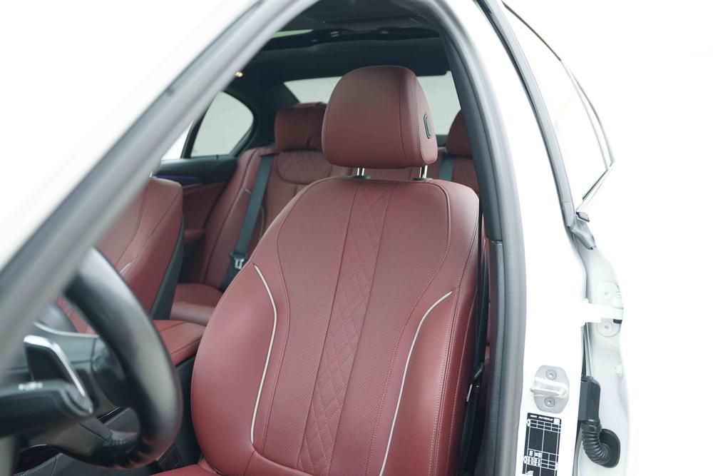 BMW BMW 5-Series