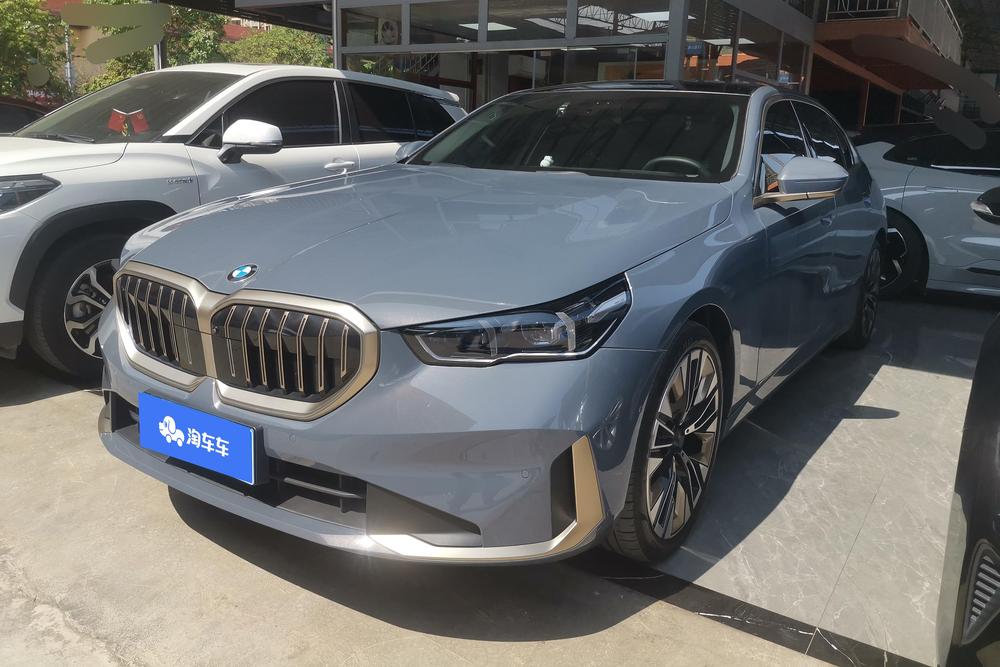 BMW BMW 5-Series