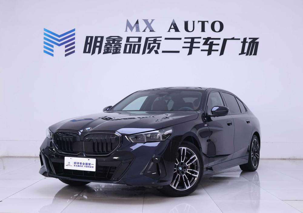 BMW BMW 5-Series