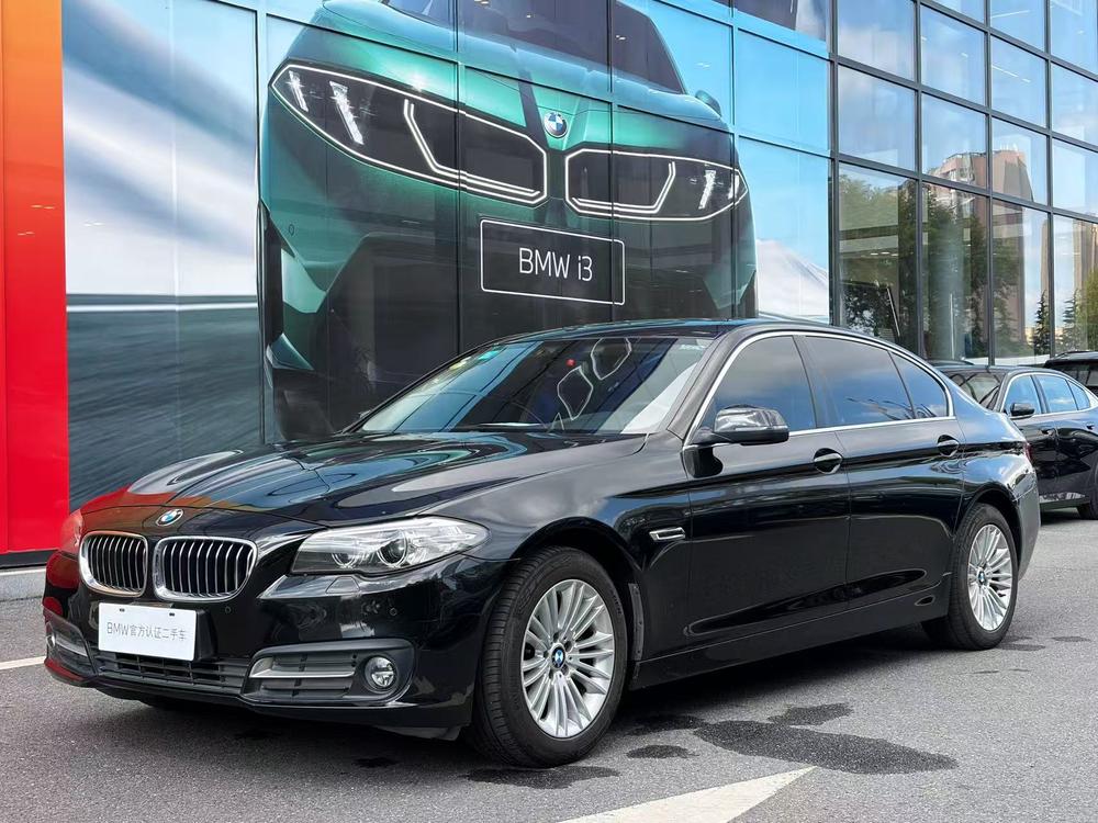 BMW BMW 5-Series