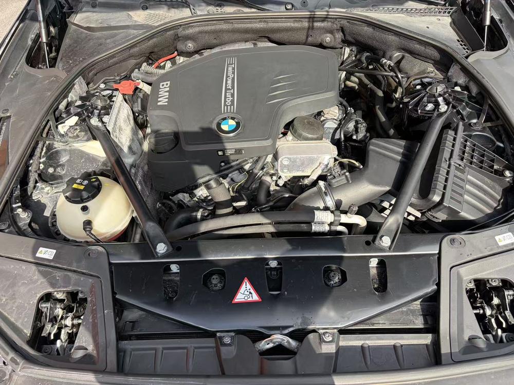 BMW BMW 5-Series