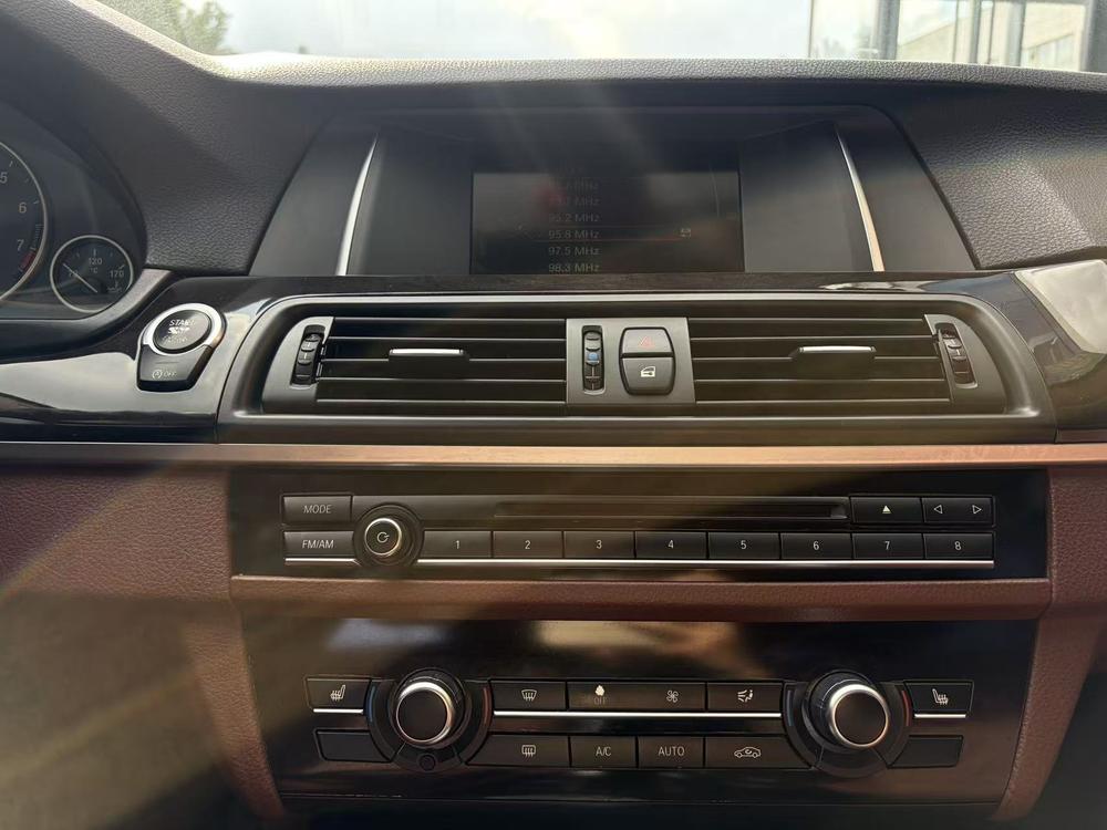 BMW BMW 5-Series