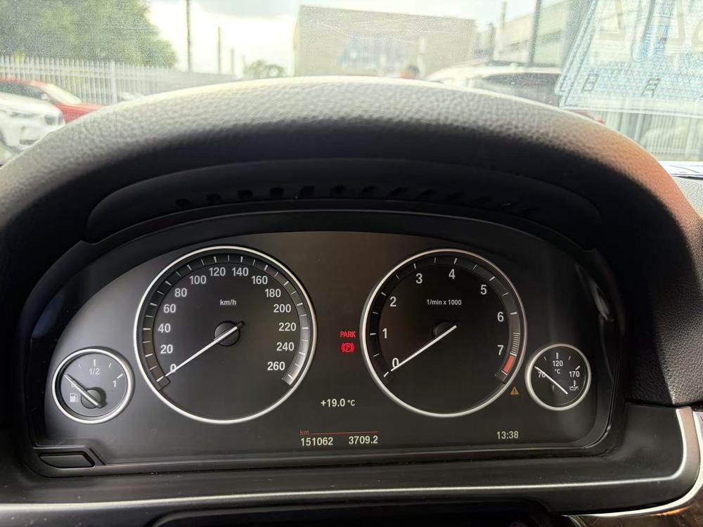 BMW BMW 5-Series