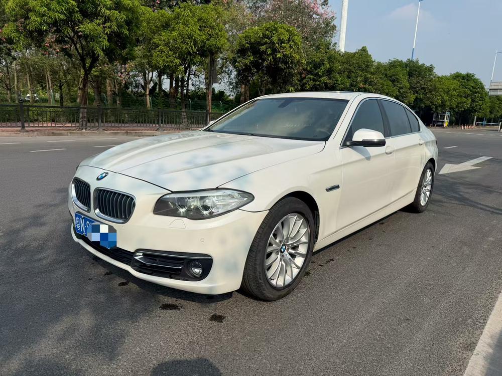 BMW BMW 5-Series