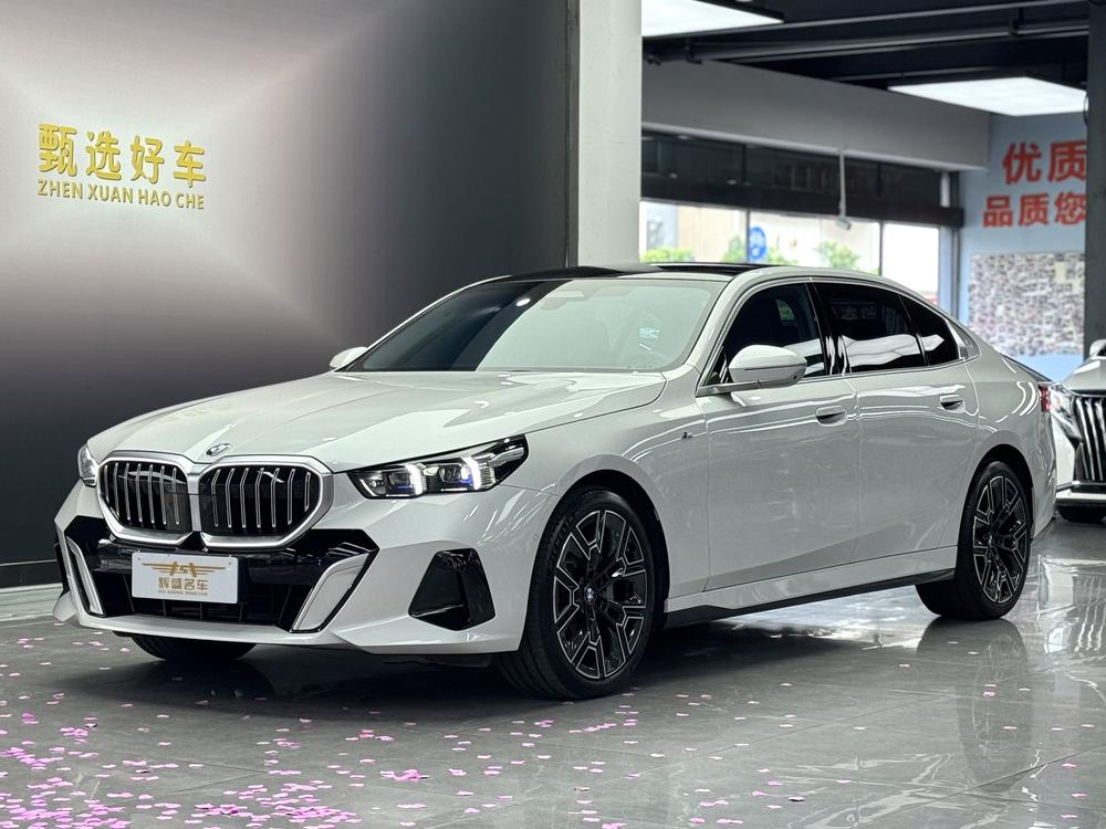 BMW BMW 5-Series