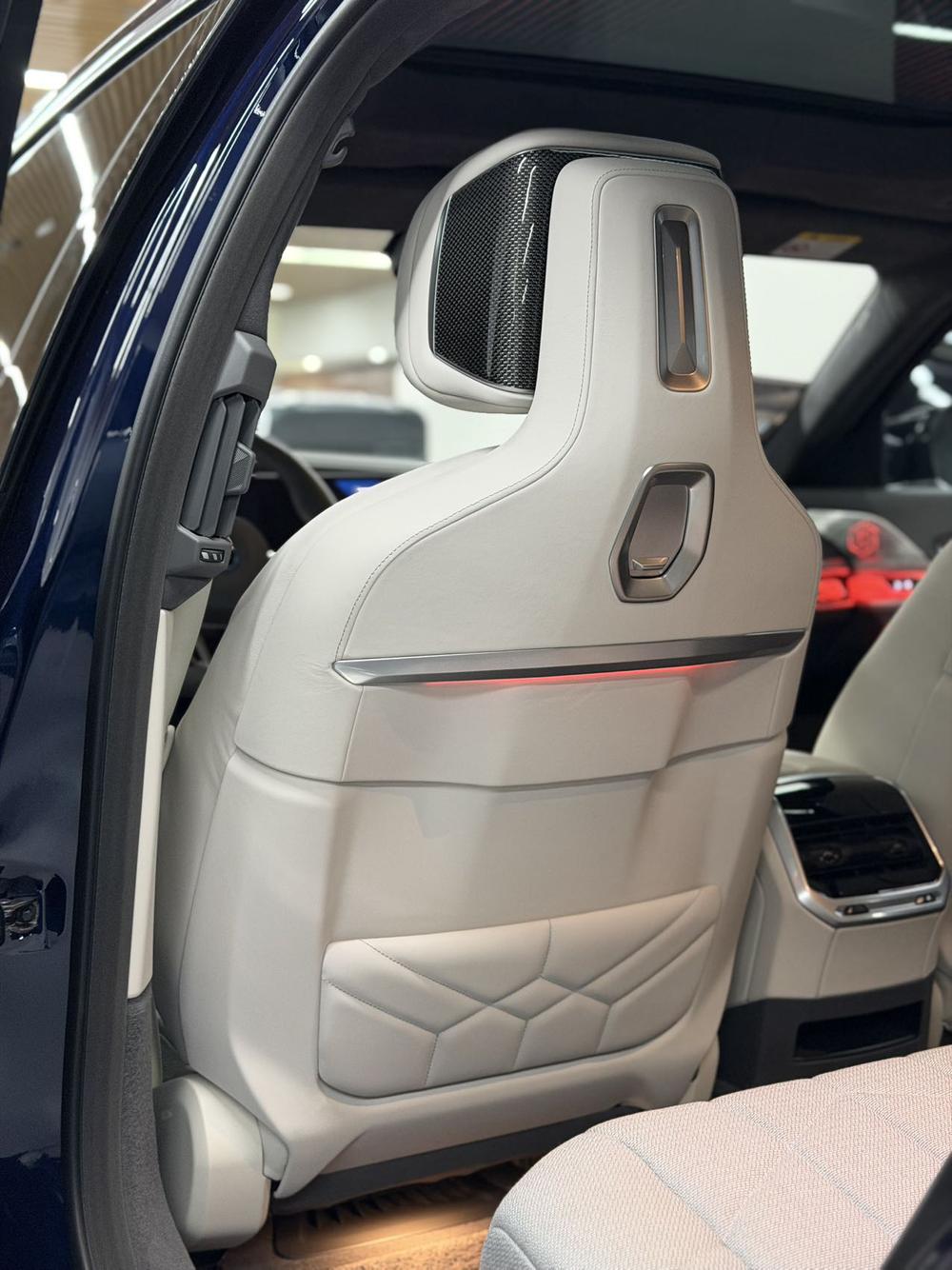 BMW BMW 7-Series PHEV