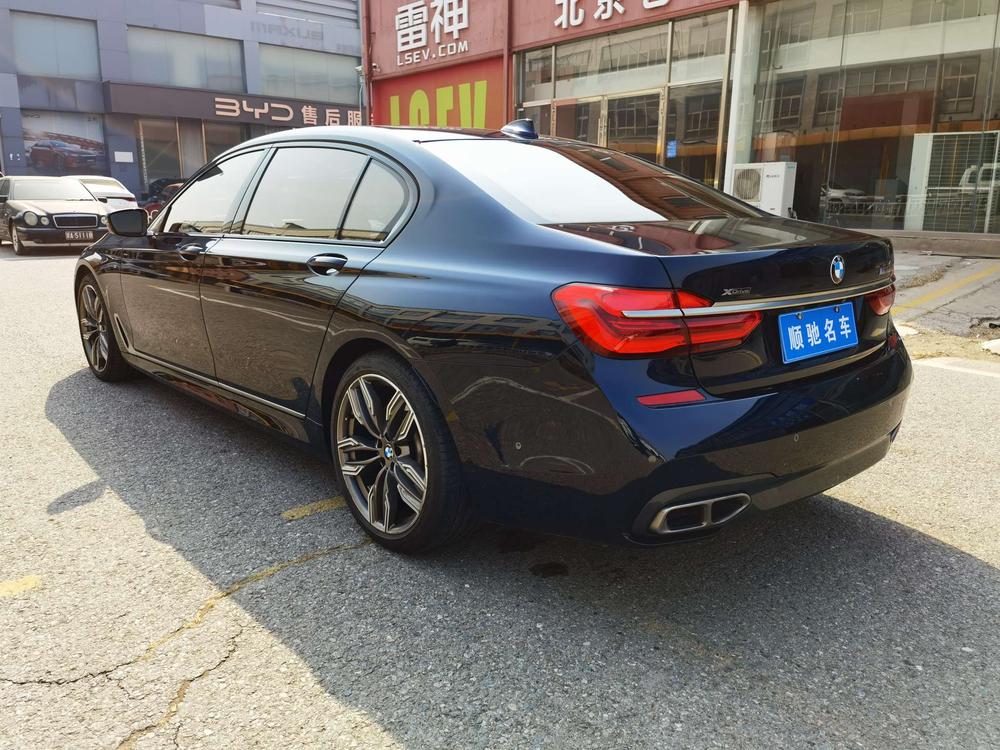 BMW BMW 7-Series