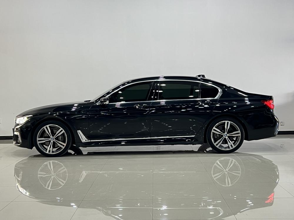 BMW BMW 7-Series