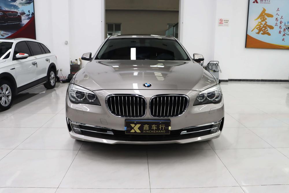 BMW BMW 7-Series